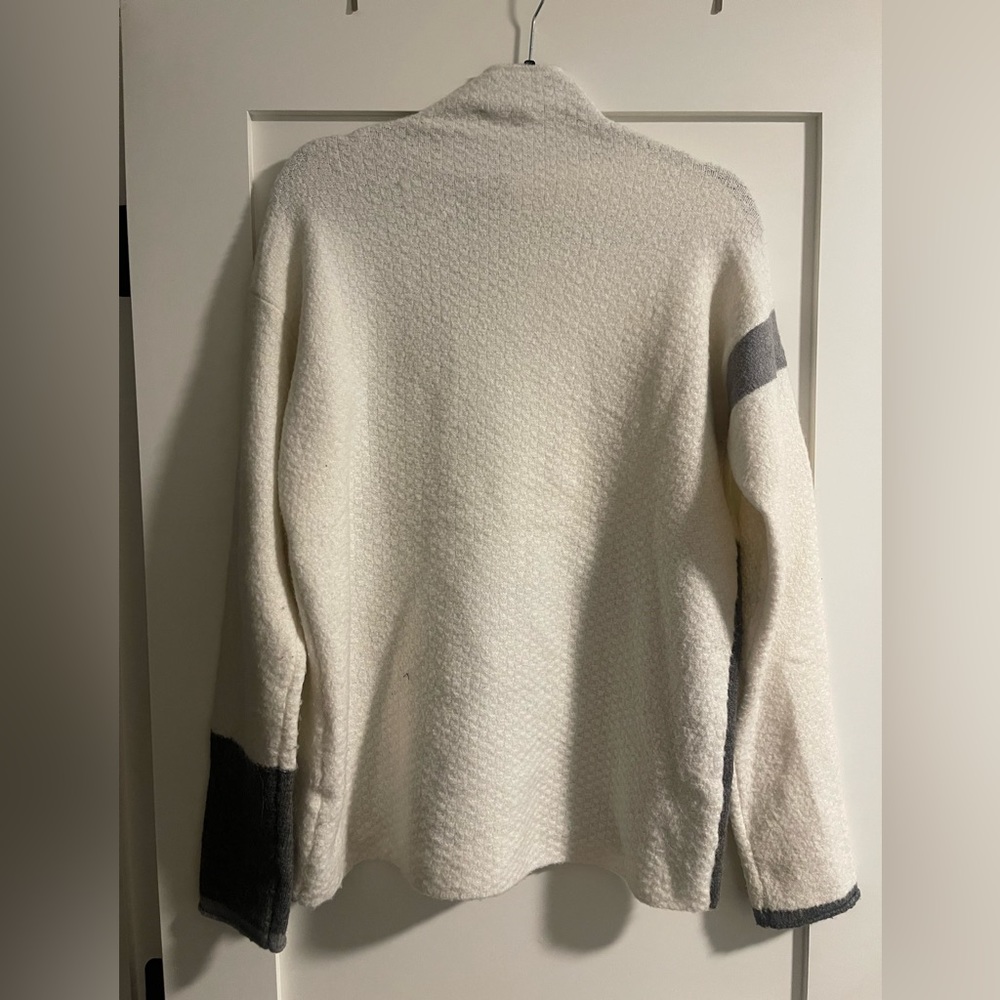 Sweater - Picture 2 of 2